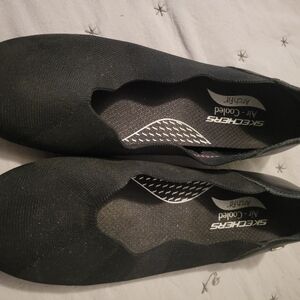 Skechers shoes